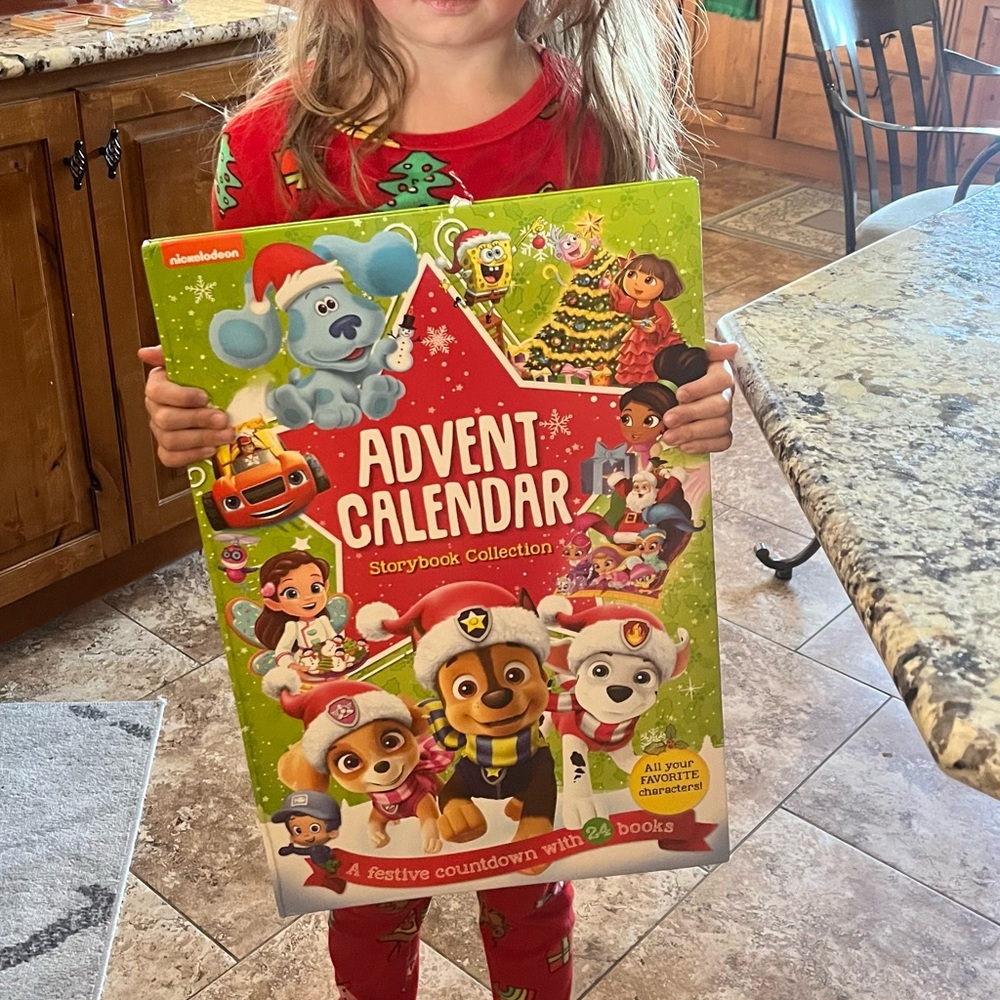 Advent Calendar Nickelodeon: Storybook Collection, Paw Patrol, 24 books